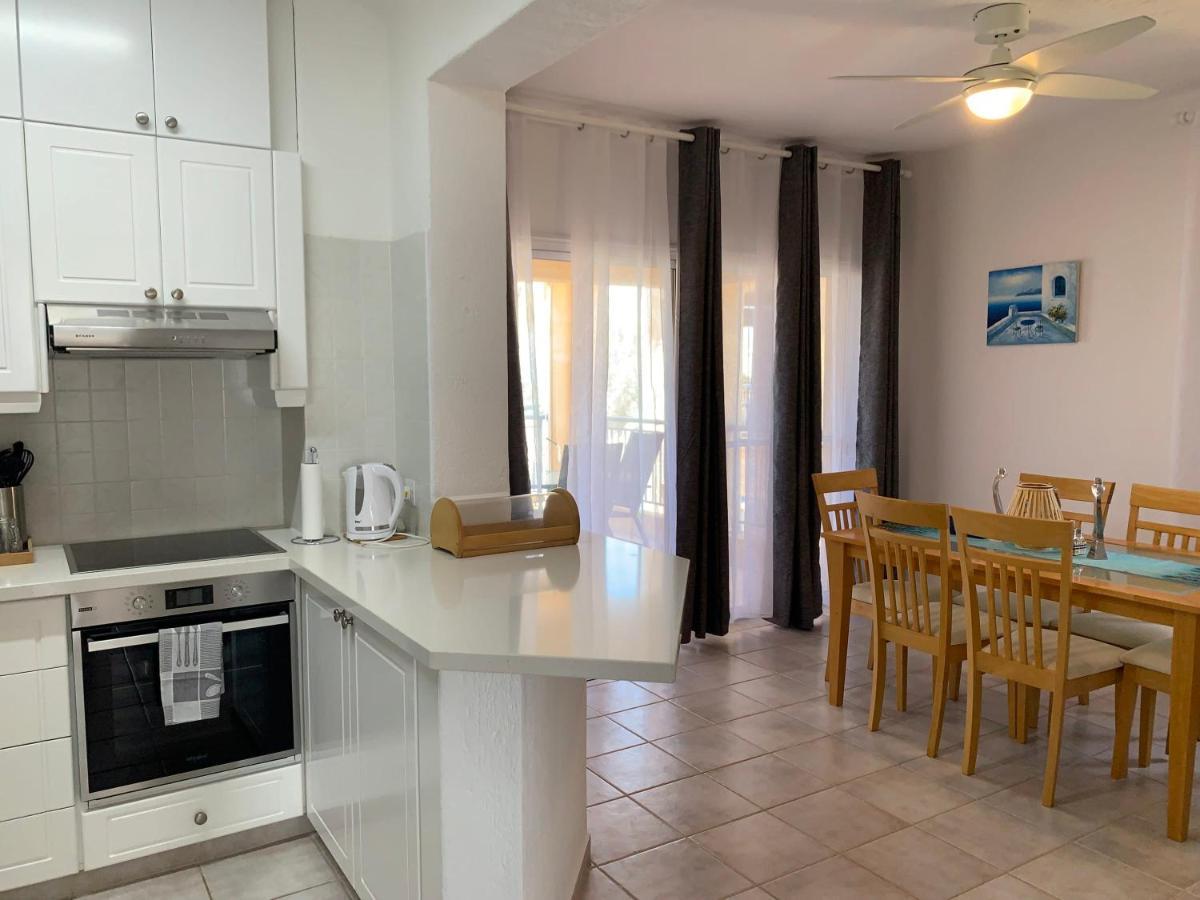 Kings Palace - Stylish, Modern 2 Bed With Sea Views Appartement