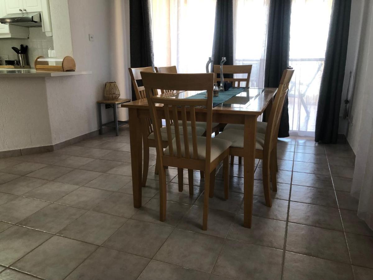 Kings Palace - Stylish, Modern 2 Bed With Sea Views Appartement Paphos